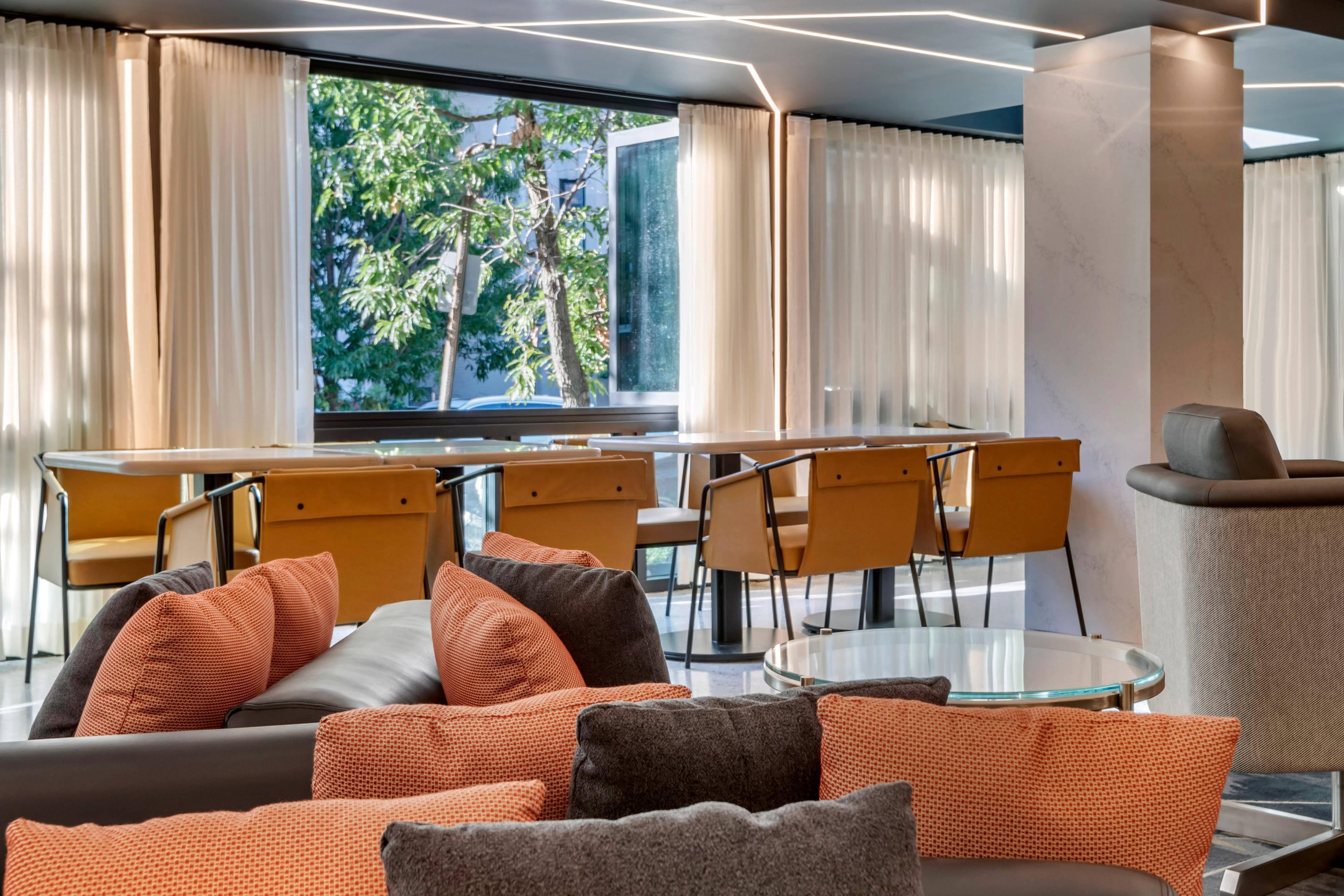 Courtyard By Marriott Washington, Dc Dupont Circle Hotel